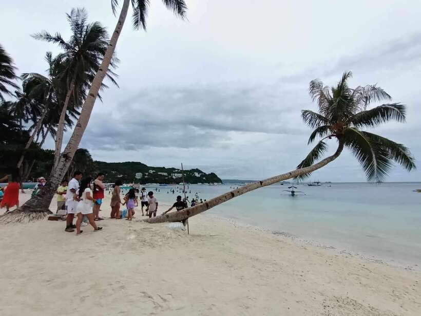 2-Hour Boracay Land Tour via Etrike - Lapus Lapus Keyhole and the island’s rock formations