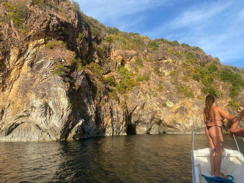 3DAYS AND 2NIGHTS SNORKEL ISLANDS HOPPING EXPEDITION - What is included, and what still costs extra