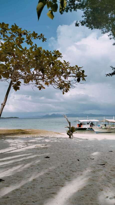 3DAYS AND 2NIGHTS SNORKEL ISLANDS HOPPING EXPEDITION - Should you book the Coron to El Nido expedition?