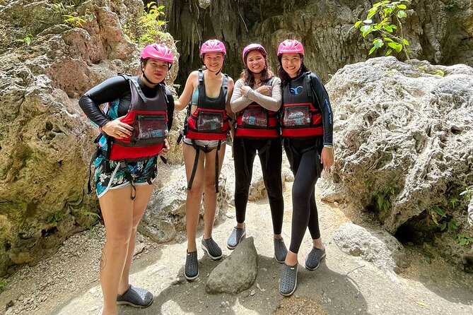 4 Hour Canyoneering Adventure at Kawasan Falls with Lunch - Safety briefing and gear before the canyon