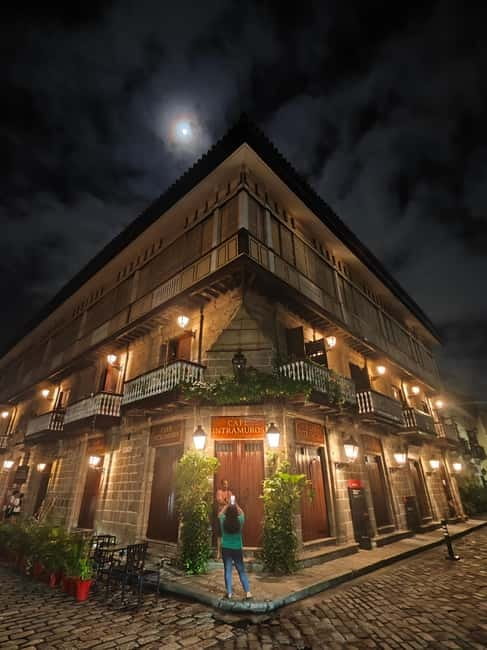 A Night in Old Manila: Intramuros Walking Tour - Is this a good tour for families?