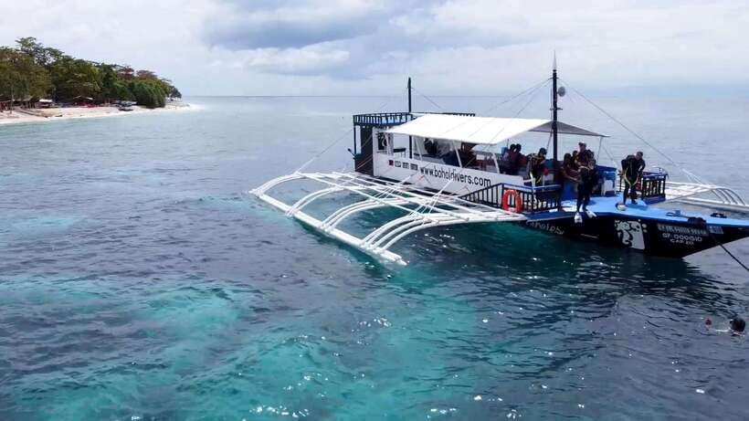 Bohol: Dolphin Watching & Snorkeling at Balicasag Island - Extra reefs depend on wind and permits