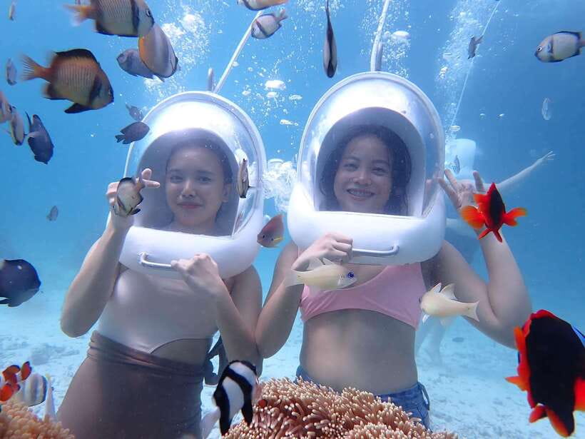 Boracay: Aquanaut Adventure with Photos and Videos - Meeting Jhyra beside the Station 1 tourism desk