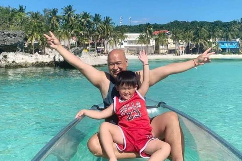 Boracay: Crystal Kayak Photo-op Experience - Weather, timing, and the pace of the outing