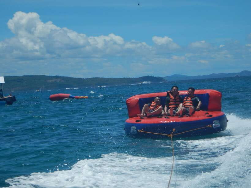 Boracay: Flying Donut Water Tubing Experience - Who Will Enjoy This Most