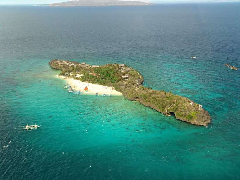 Boracay: Helicopter Tour - Seeing Boracay as one complete island