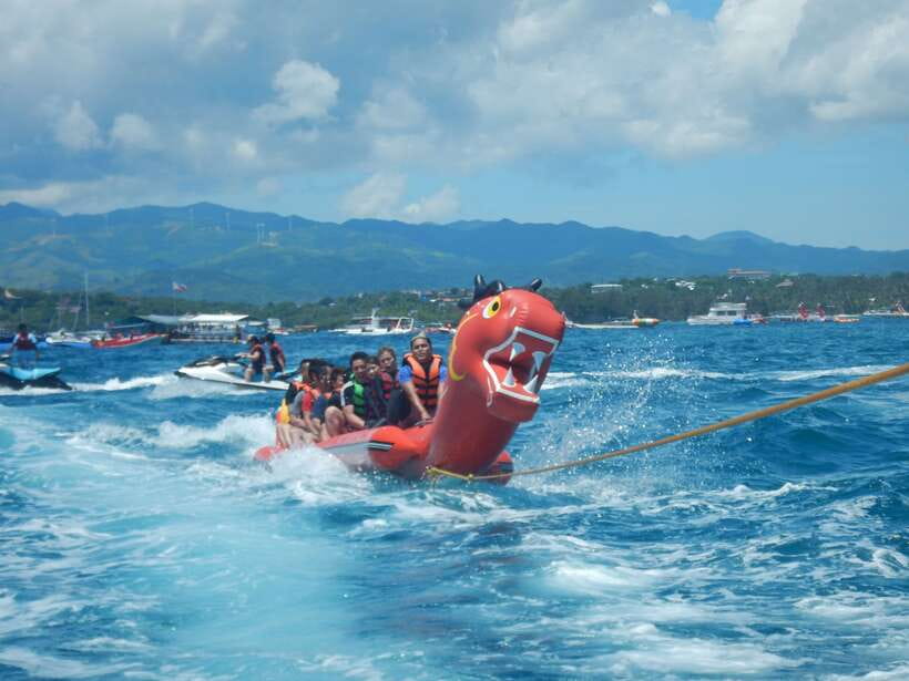Boracay: Inflatable Banana or Dragon Boat Ride - Should you book the Boracay banana or dragon boat ride?