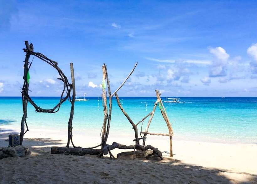 Boracay: Island and Beach-Hopping Boat Tour with Snorkeling - Balinghai Beach and the changing coastal views