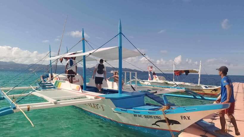 Boracay Island Hopping Experience - Setting out from Astoria Hotel