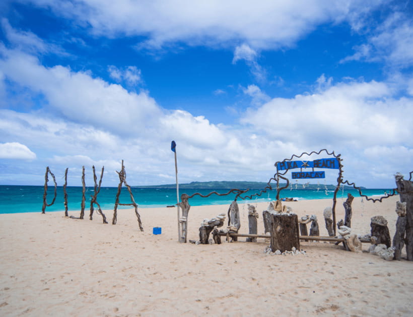 Boracay: Island Hopping with Lunch and Hot Kawa Bath - What this Boracay boat day is really like