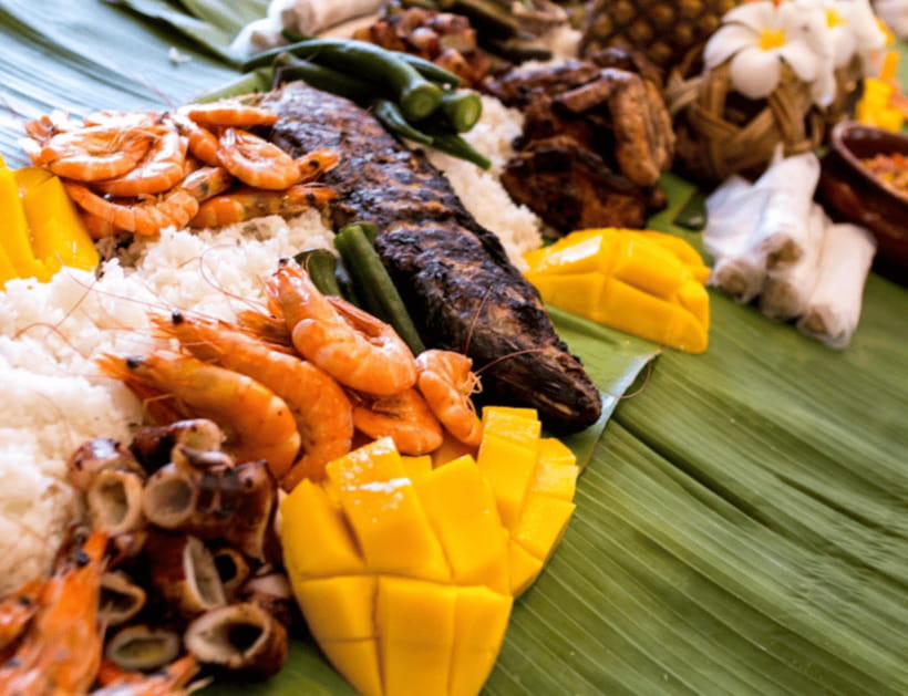 Boracay: Island Hopping with Lunch, Helmet Diving & ATV - Meeting points depend on wind season