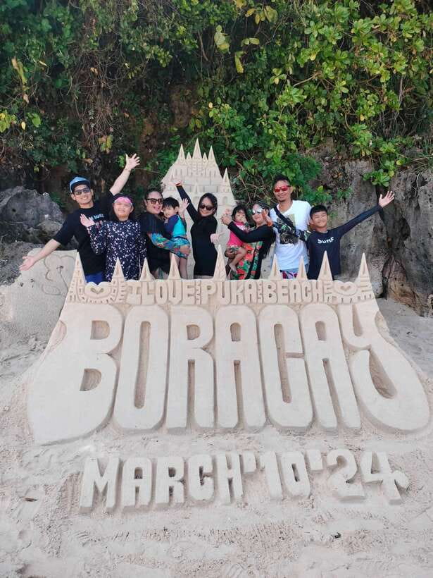 Boracay: Island Hopping with Snorkeling and Crystal Cove - Sailing away from Boracay
