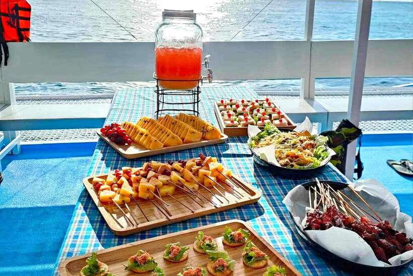 Boracay Island Rhythm Sunset Cruise - Live drumming, reggae, and the comic MC