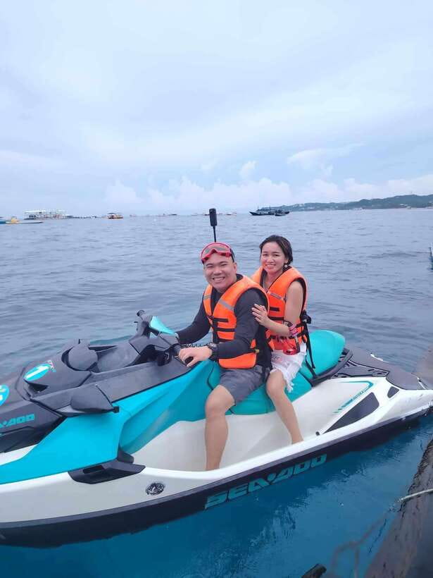 Boracay Jet Ski Adventure 30 minutes - The scenery is part of the payoff