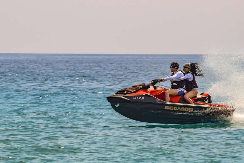 Boracay: Jet Ski Experience - Leaving White Beach by speedboat