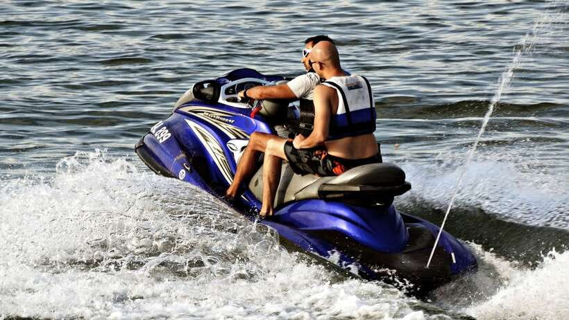 Boracay: Jet Ski Experience - Learning the controls before taking the throttle