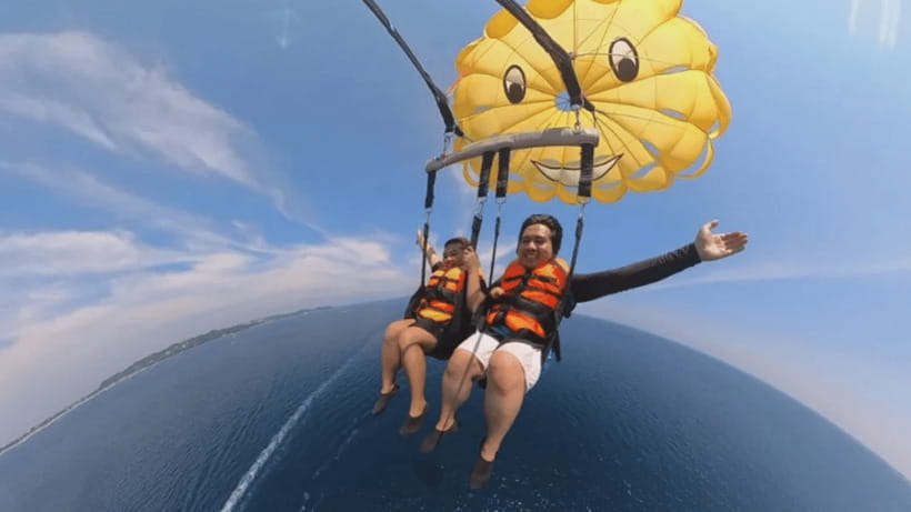 Boracay Parasailing with Insta 360 - Fifteen minutes above Boracay’s coastline