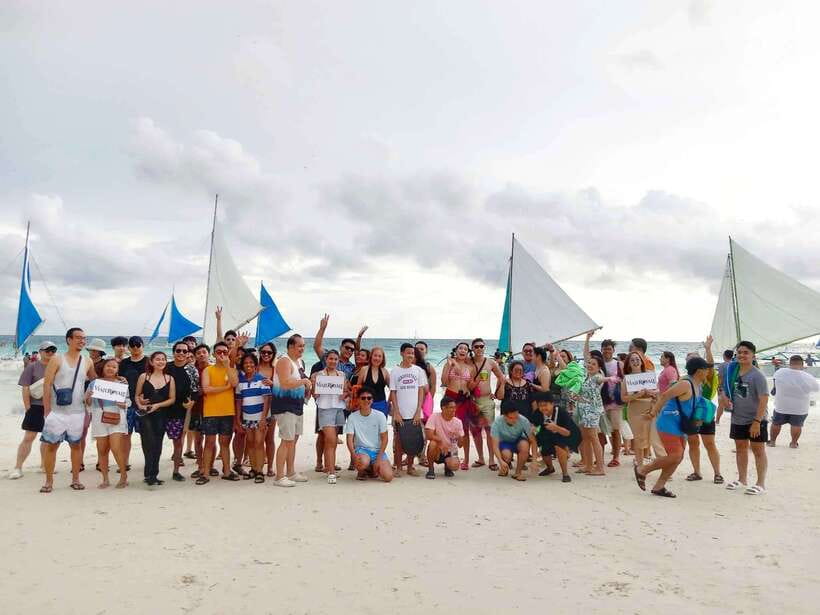 Boracay: Paraw Sailing - Why the silence matters