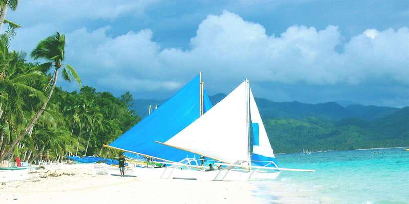 Boracay: Private Traditional Bamboo Boat Sailing Tour - What the one-hour schedule means