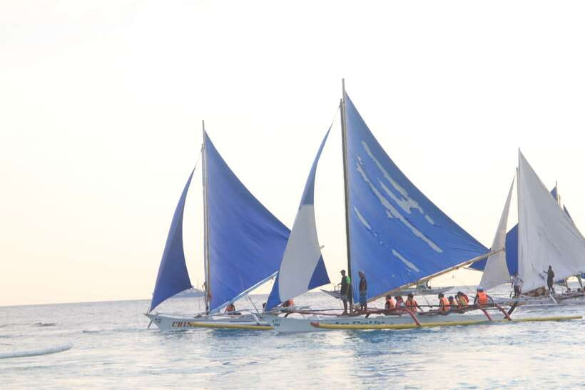 Boracay: Private Traditional Bamboo Boat Sailing Tour - Is $72 good value for your group?