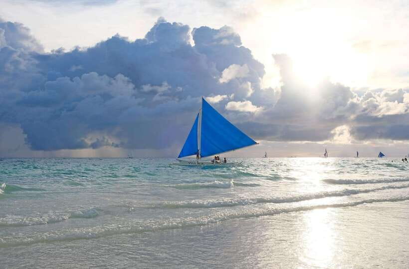 Boracay: Sunset Paraw Sailing Trip - Key points to know before booking