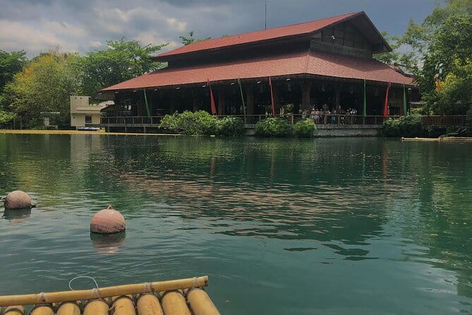 Breathtaking Cultural Experience in Villa Escudero - The road from Manila and the shape of the day