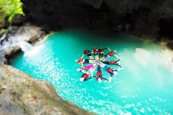 Canyoneering in Kawasan Badian Tour with Lunch & Transportation - Why the photographer adds real value
