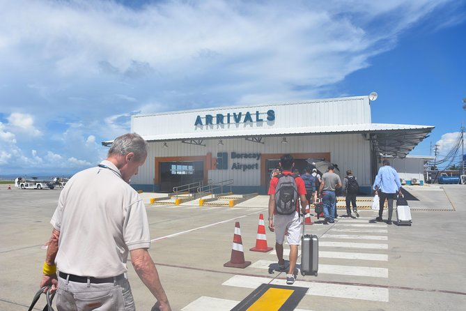 Caticlan Airport Transportation to Boracay Island Round Trip - The seven-minute road trip to Caticlan Jetty Port
