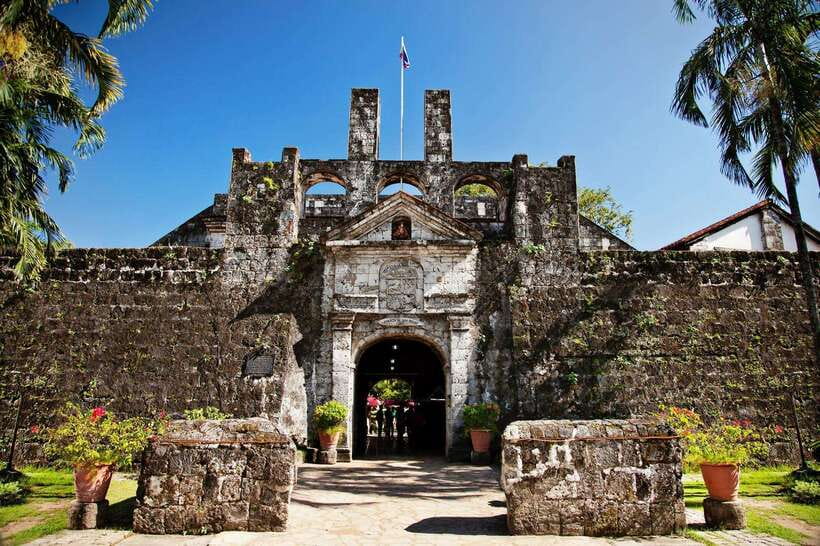 Cebu City: Historical, Local Cuisine & Mountain Guided Tour - Two museums offer different views of Cebu