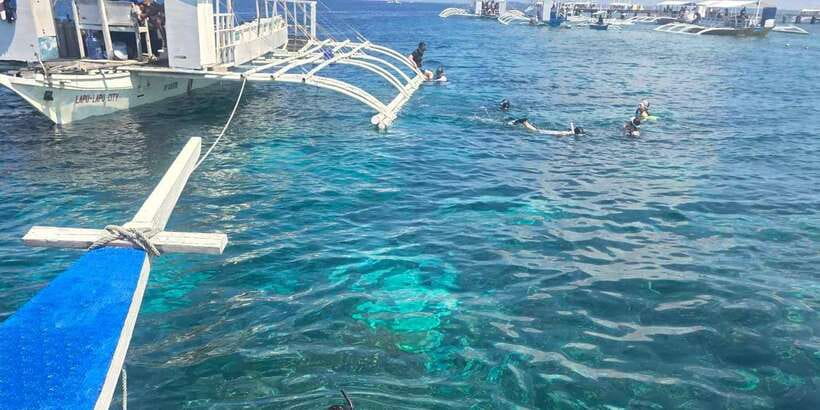Cebu Island Hopping with Lunch - The boat, the crew, and safety in the water