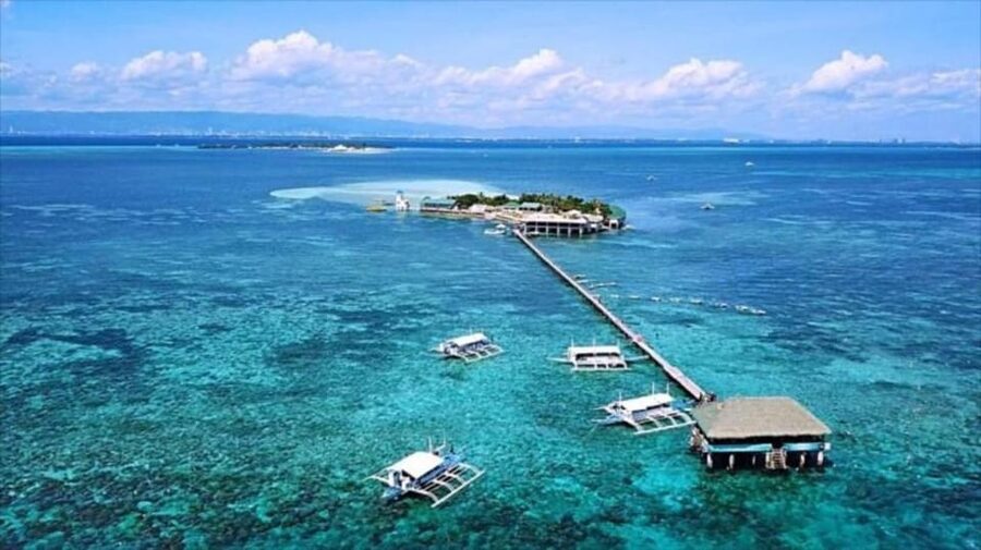 Cebu: Mactan Island Hopping Boat Tour with Lunch - Should you book the Mactan island-hopping tour?