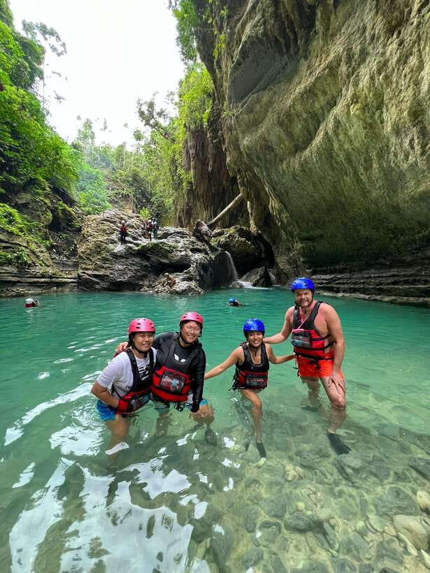 Cebu: Oslob Whaleshark Experience & Canyoneering Adventure - The 1.5-hour transfer from Oslob to Badian