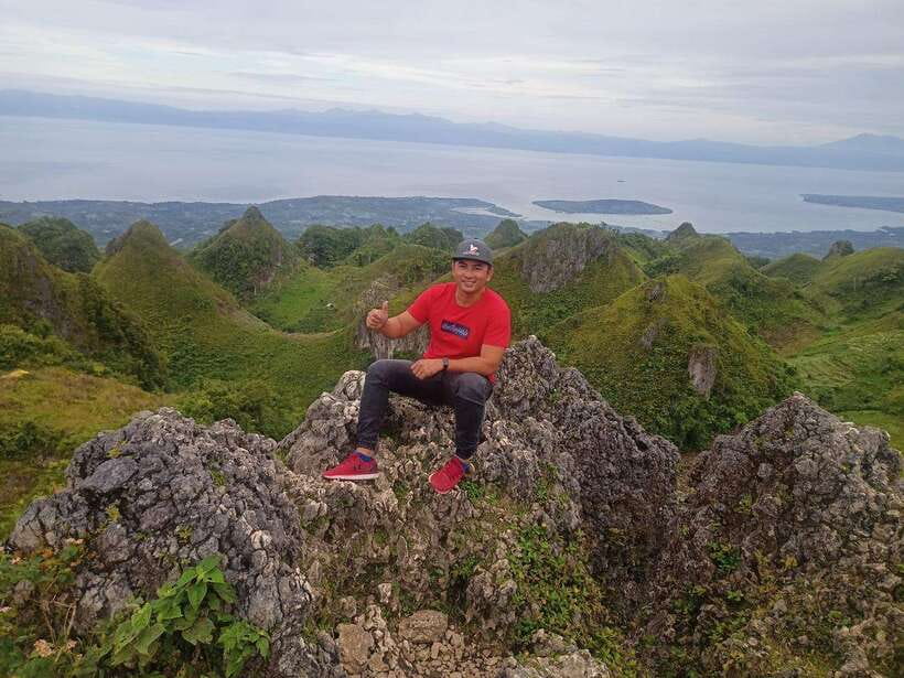 Cebu: Osmeña Peak hike and Sardines Run Snorkel adventure - Two Cebu highlights with very different moods