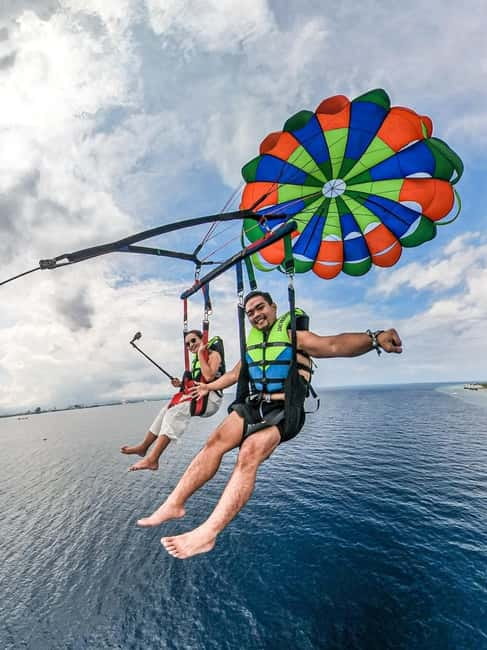 Cebu: Parasailing Ride Experience - The boat ride and the lift into the air