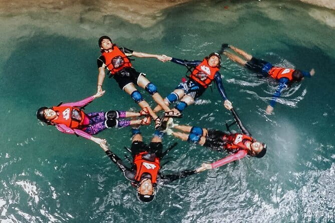 Cebu Private Tour 3 Islands Hopping Gilutungan Caohagan Nalusuan - The private format and the guide team
