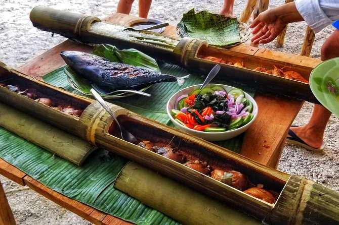 Cebu Traditional Bamboo Cooking - The opening lesson on Filipino cooking