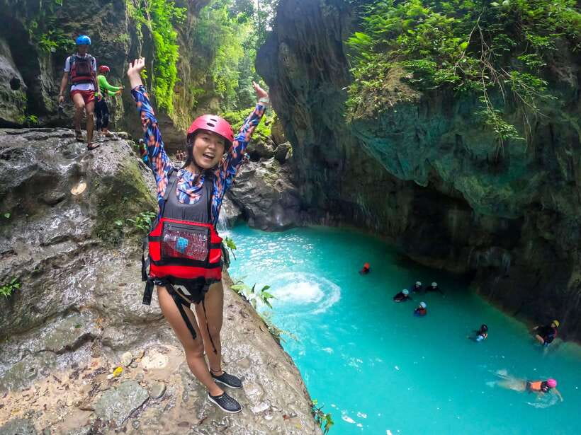 Cebu: Whale Shark Snorkeling & Kawasan Canyoning Tour - From Oslob to Kawasan Falls