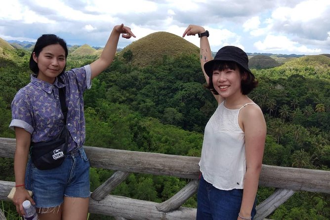 Chocolate hills tour with Tarsier & Loboc river Buffet Lunch (half-day tour) - Why this is a smart first look at Bohol