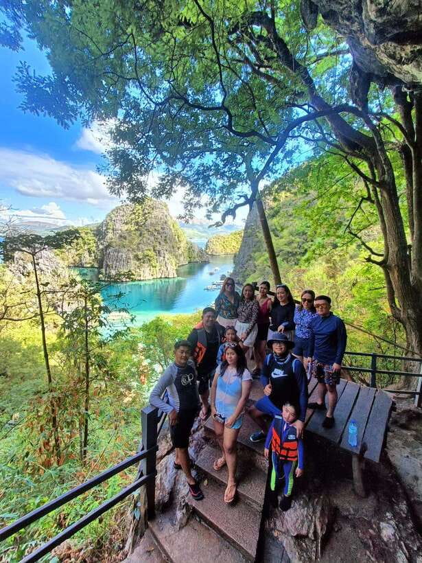 Coron: Island Tour B w/ Snorkeling & Lagoon Adventures - Barracuda Lake and its strange water layers