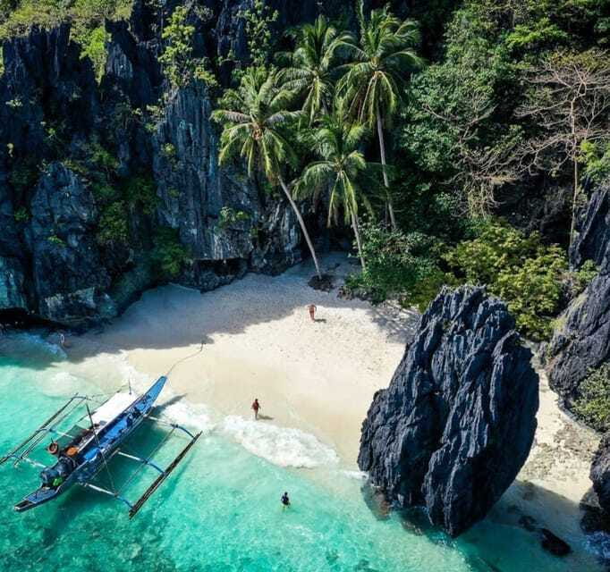 Coron Island Ultimate Tour (Private Tour) - Boat comfort and sea conditions