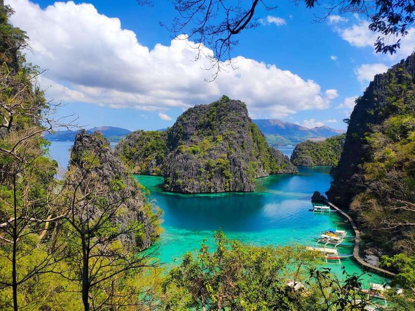 Coron: Super Ultimate Island-Hopping with Lunch & Transfers - CYC Beach is the quiet beach break