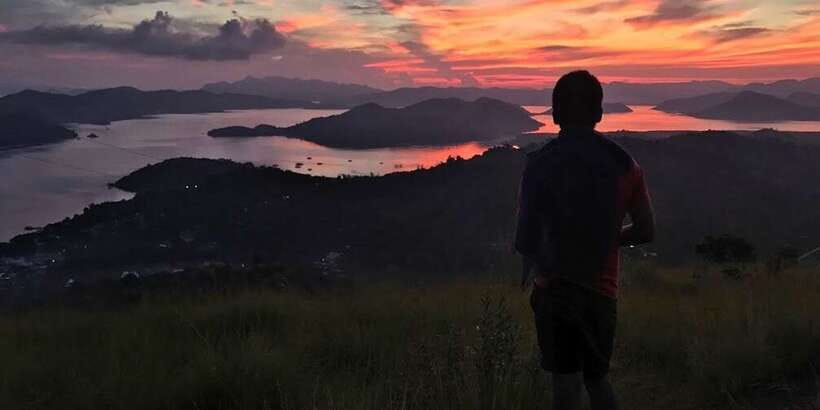 Coron: Town Tour with Maquinit Hot Spring - The van ride keeps the afternoon simple