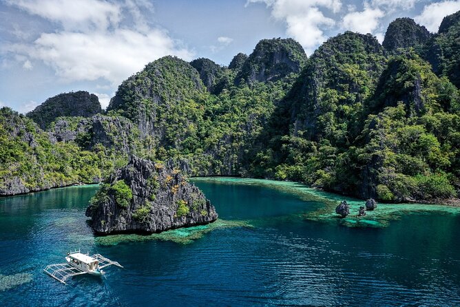 Coron Ultimate Tour - Private Tour w/ Buffet Lunch (Full Day) - Key things to know before you book