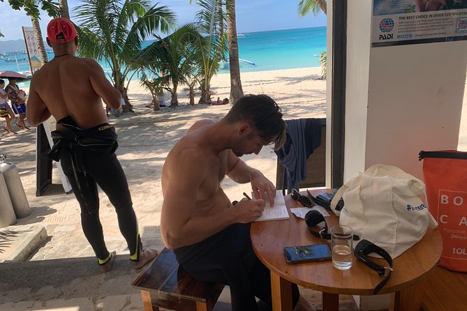 DiveGurus - Open Water Diver Course SSI/PADI - Who should book this course?