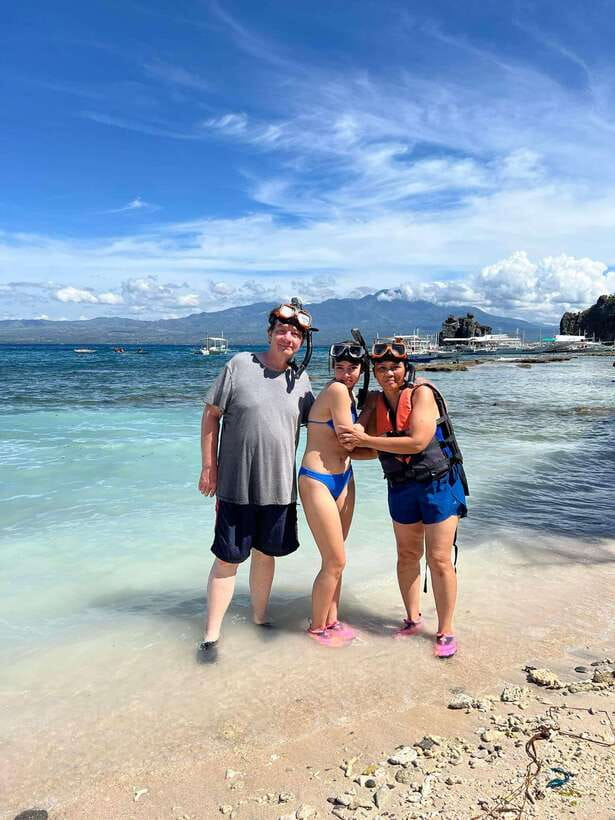 Dumaguete Apo Island Snorkel with turtle Tour - The parts that require realistic expectations