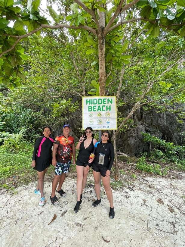 El Nido: Island Hopping and Snorkeling Private Boat Tour C - Key points to know before booking