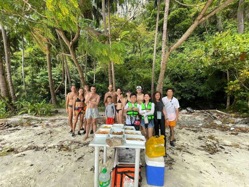El Nido: Island Hopping and Snorkeling Private Boat Tour C - Helicopter Island gives the day its best opening