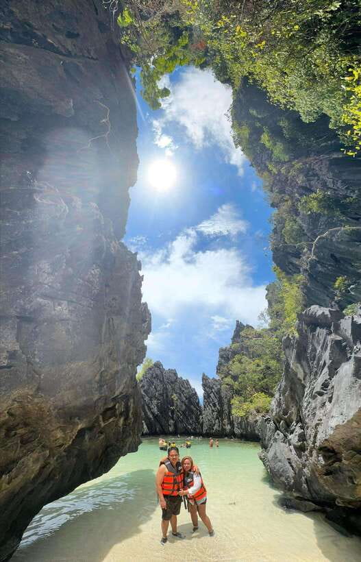 El Nido: Island Hopping TOUR A with Lunch, Transfer & EDTF - Payong-Payong Beach: the quietest-feeling pause