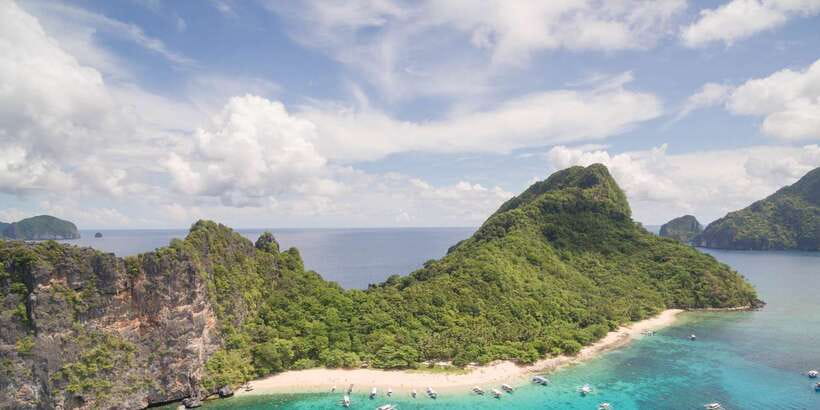 El Nido Island Hopping Tour C: Hidden Beaches & Shrine - Talisay Beach and the changing route