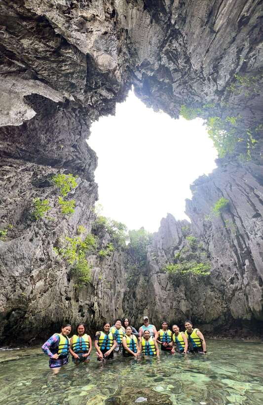 El Nido: Island Hopping Tour C with Lunch EDTF included - Starting from El Nido and getting on the boat